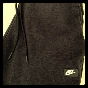 Nike Heathered Black Joggers